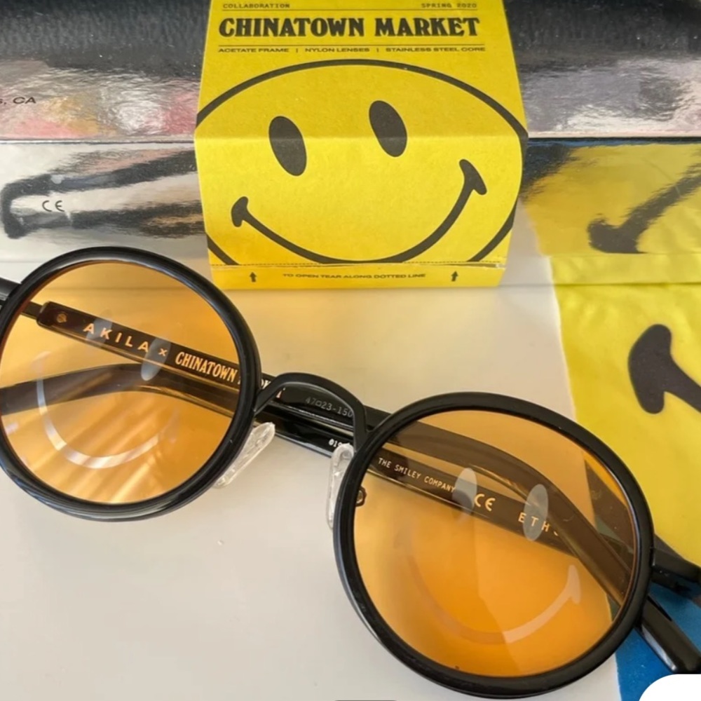 Sunglasses Chinatown market NWB